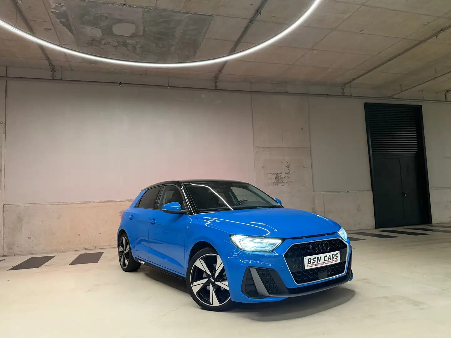 Audi A1 30 TFSI/S-LINE/ZWARTDAK/CARPLAY/PDC/GARANTIE Bleu - 1