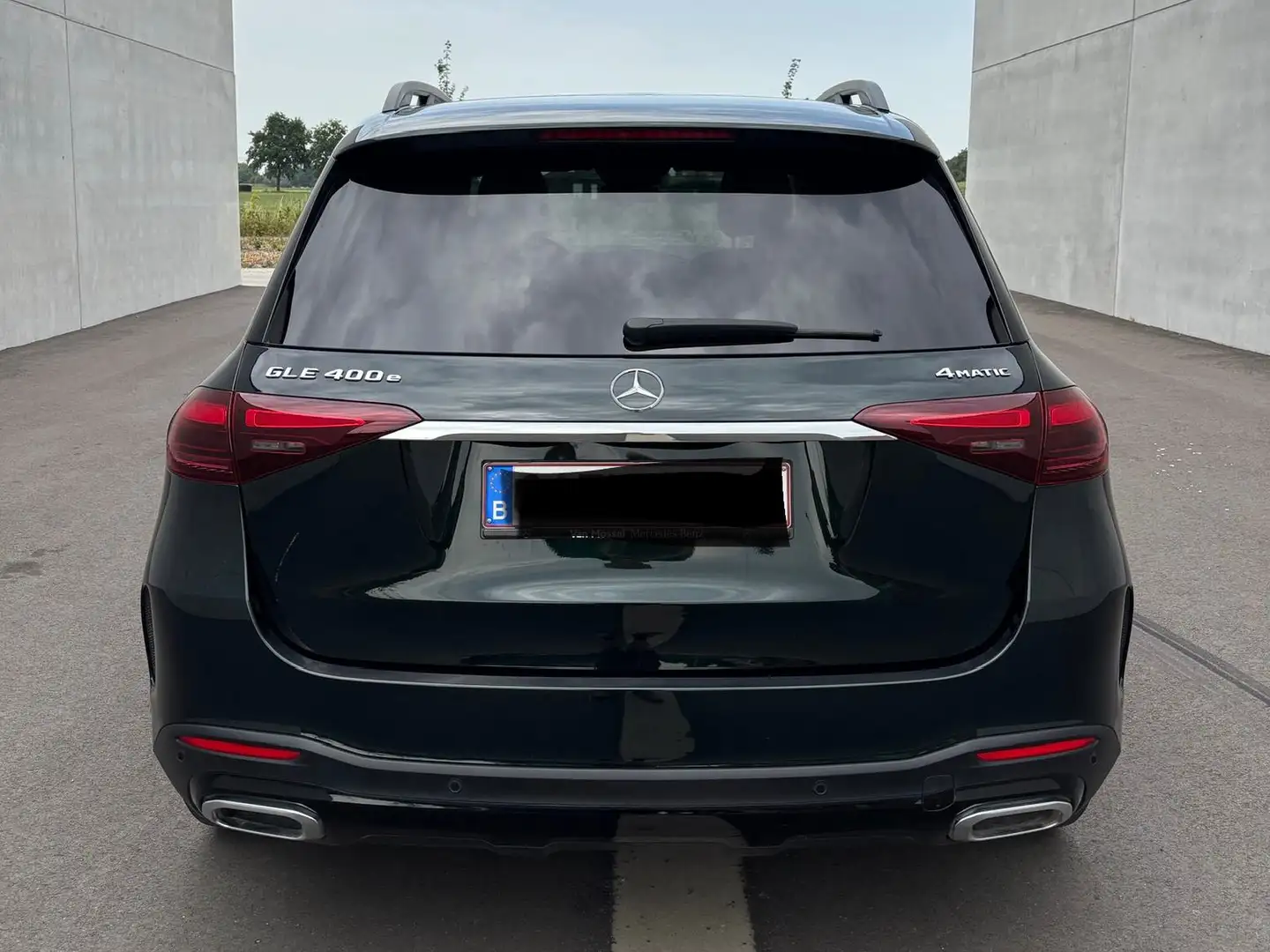 Mercedes-Benz GLE 400 GLE 400 e 4Matic 9G-TRONIC AMG Line Advanced Plus Zelená - 1