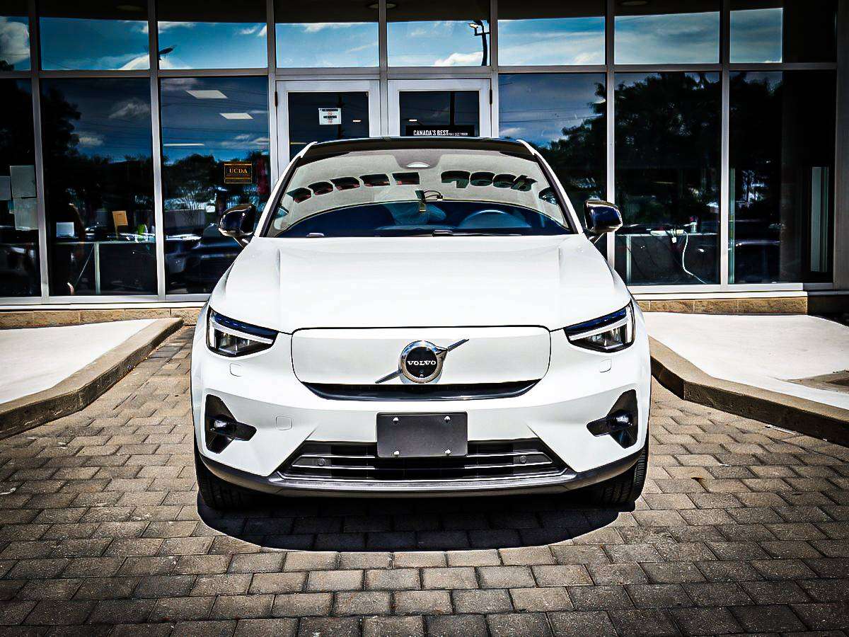 2024 Volvo C40
