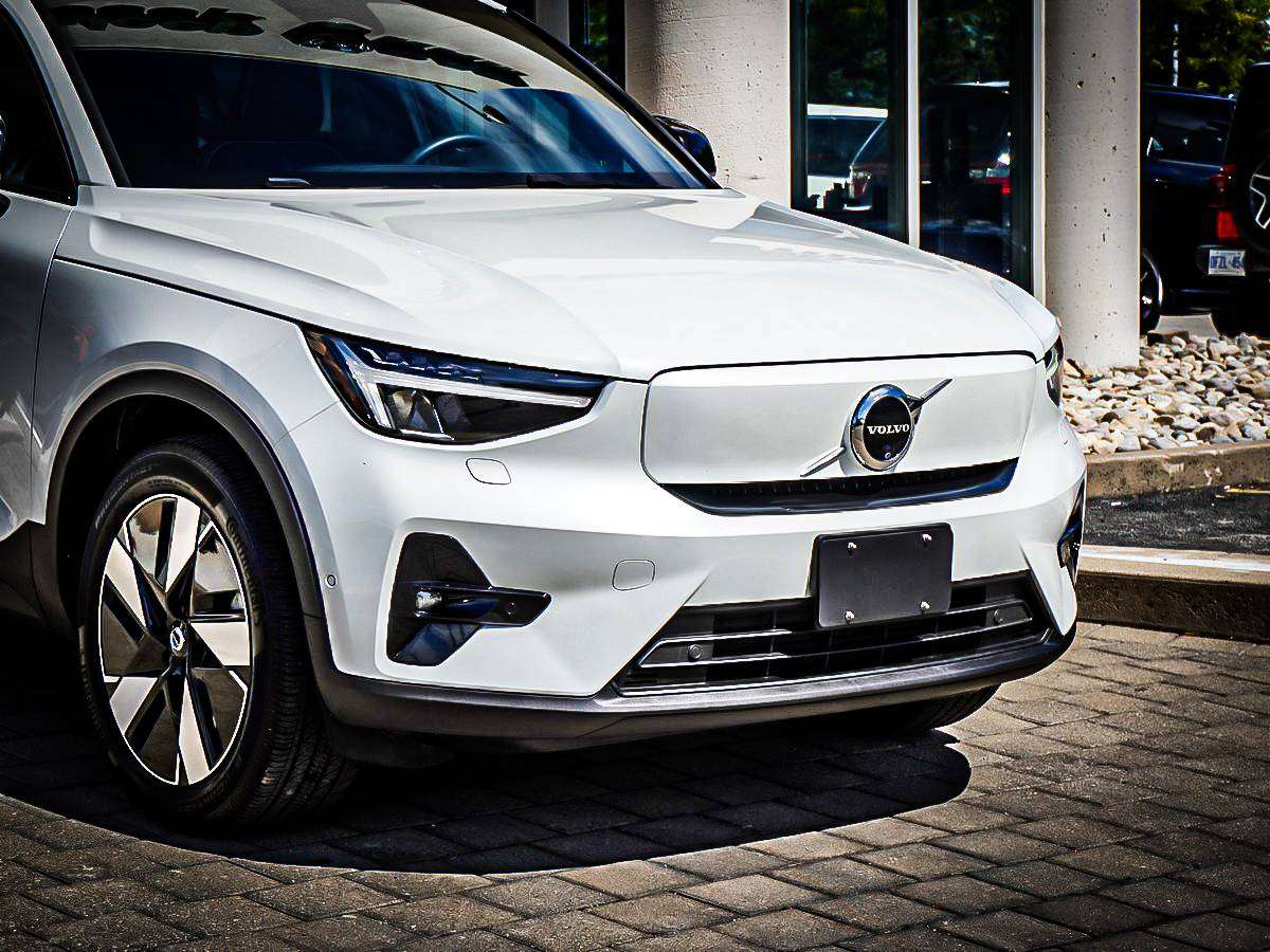 2024 Volvo C40