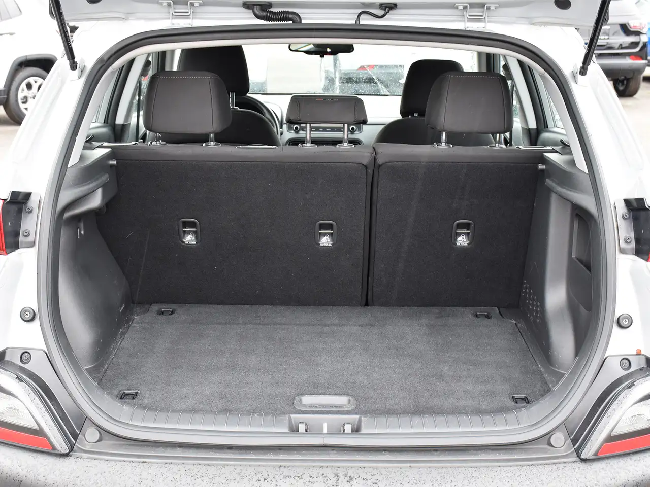 Hyundai KONA снимка Hyundai KONA