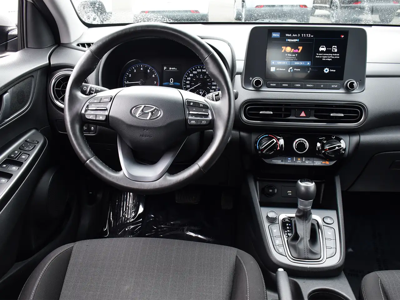 Hyundai KONA снимка Hyundai KONA