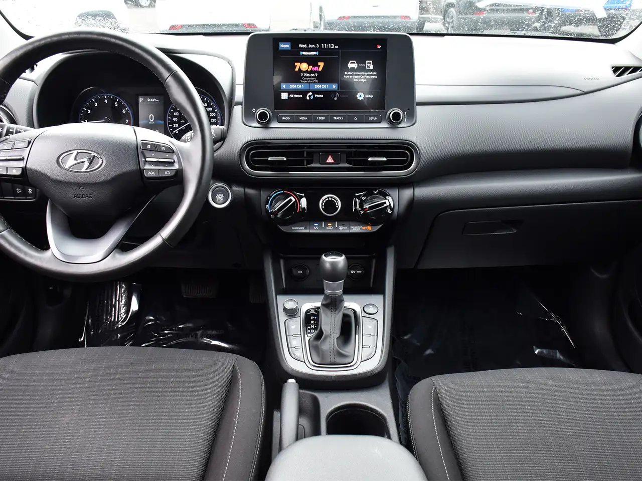 Hyundai KONA снимка Hyundai KONA