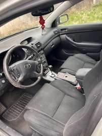 1.8 VVT-i Combi Automatik Sol