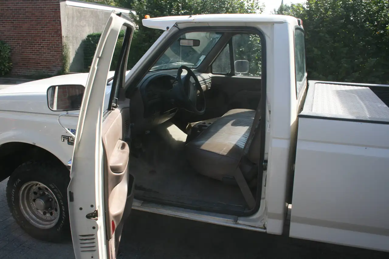 Ford F 150 XL, foto 4