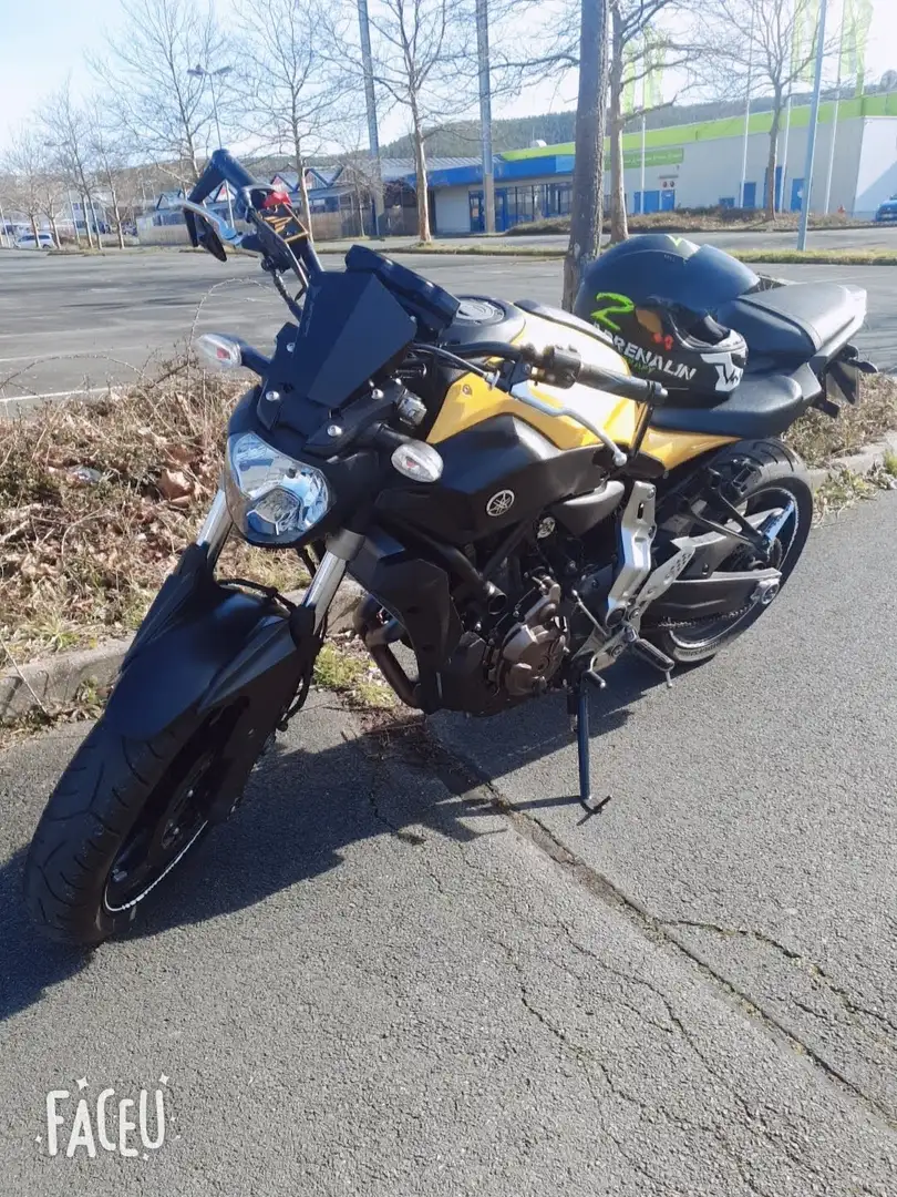 Yamaha MT-07 Yamaha MT 07 Yellow - 1