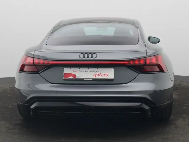 Audi E-Tron GT view 6