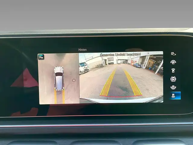 Mercedes-Benz GLS Class view 15