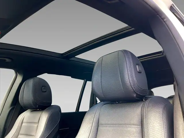 Mercedes-Benz GLS Class view 13