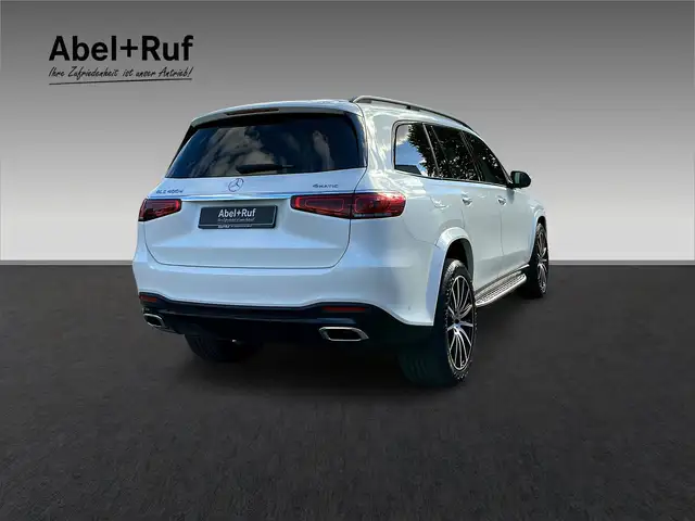 Mercedes-Benz GLS Class view 7