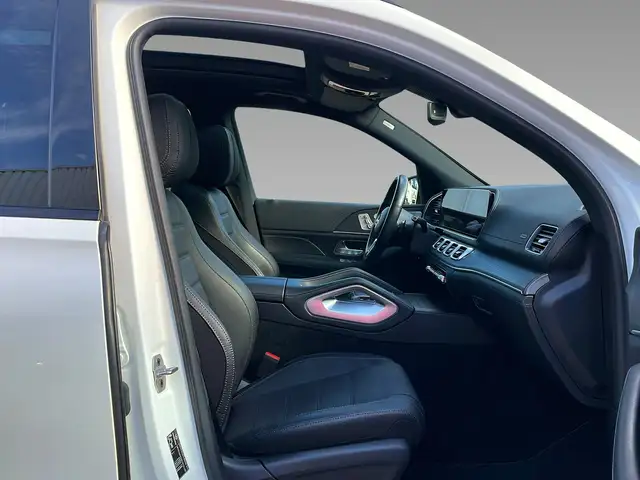 Mercedes-Benz GLS Class view 12