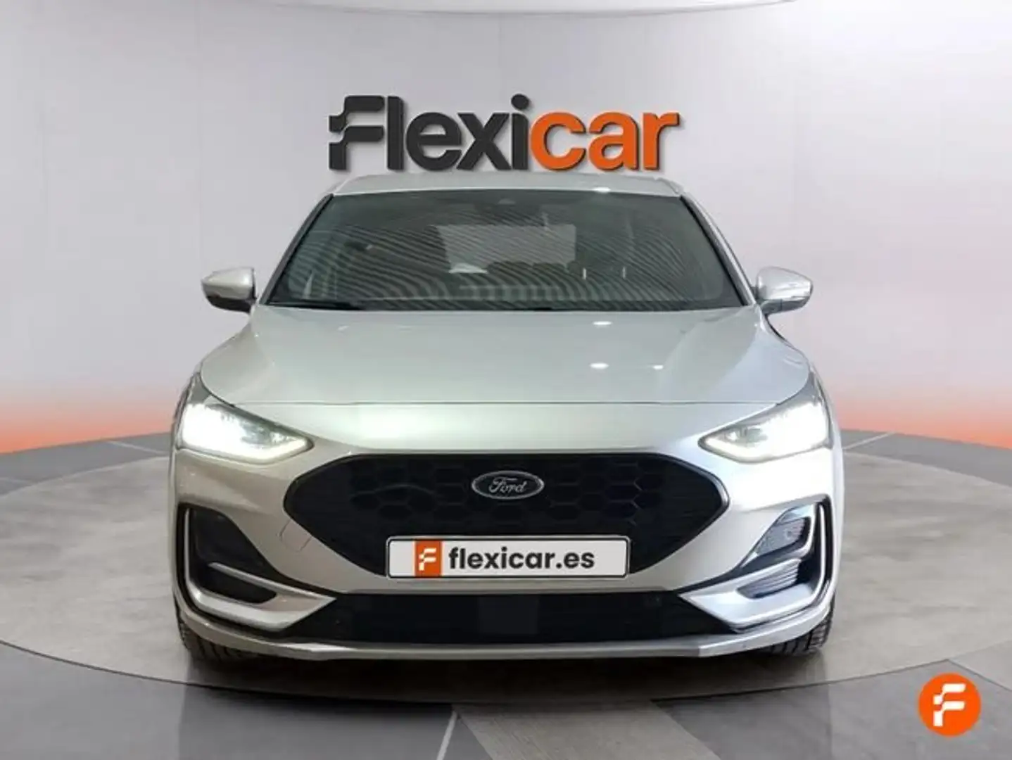 Ford Focus 1.0 Ecoboost MHEV 92kW ST-Line Gris - 2