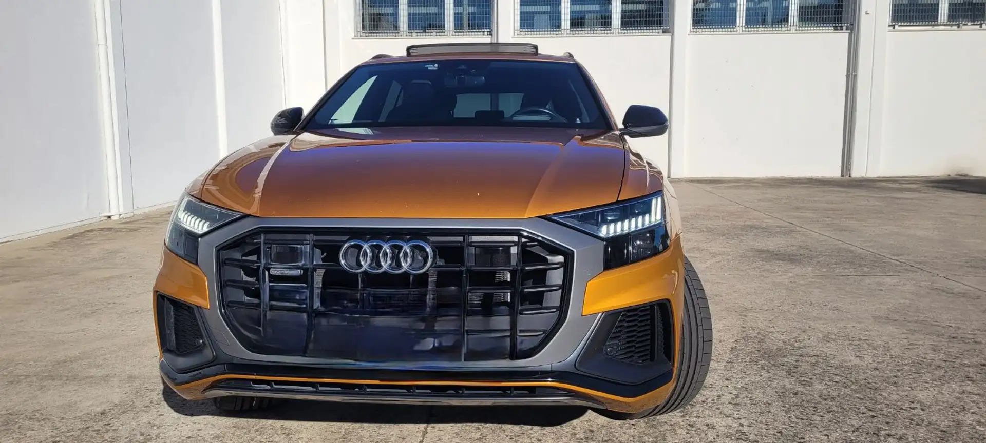Audi Q8 50 TDI quattro Orange - 2