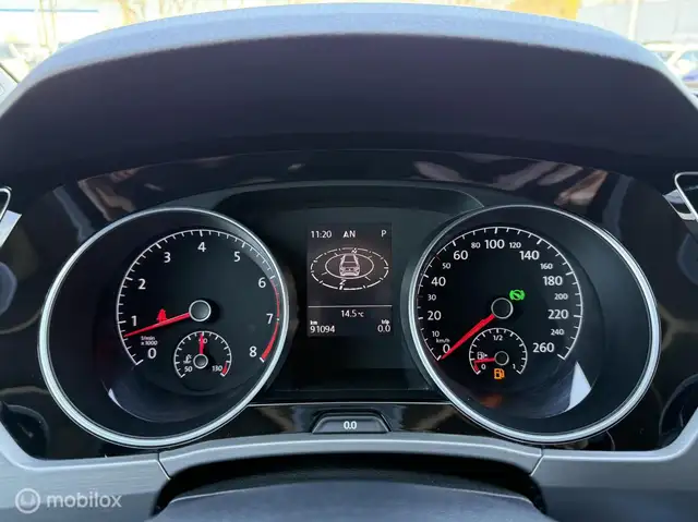 Volkswagen Touran view 15