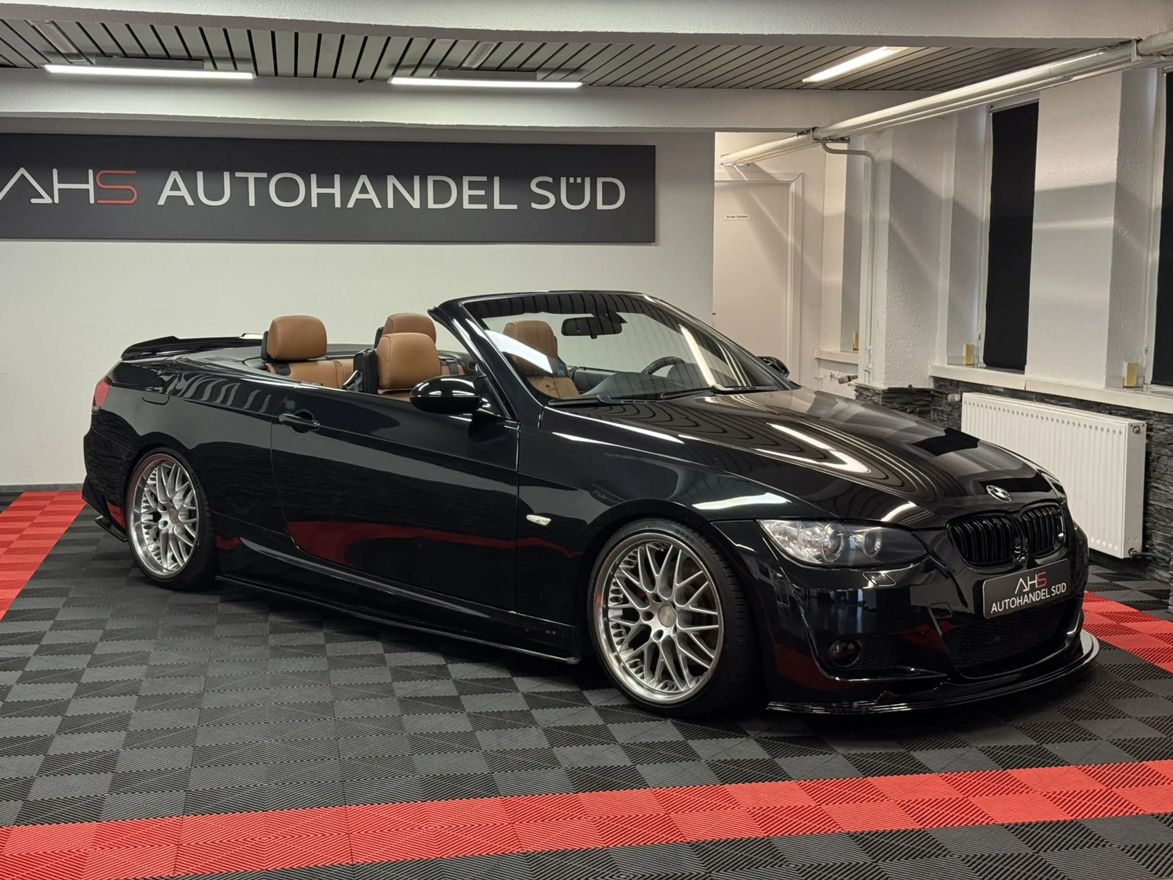 BMW 325 d Cabrio E93*LEDER*NAVI*XENON* — photo 2