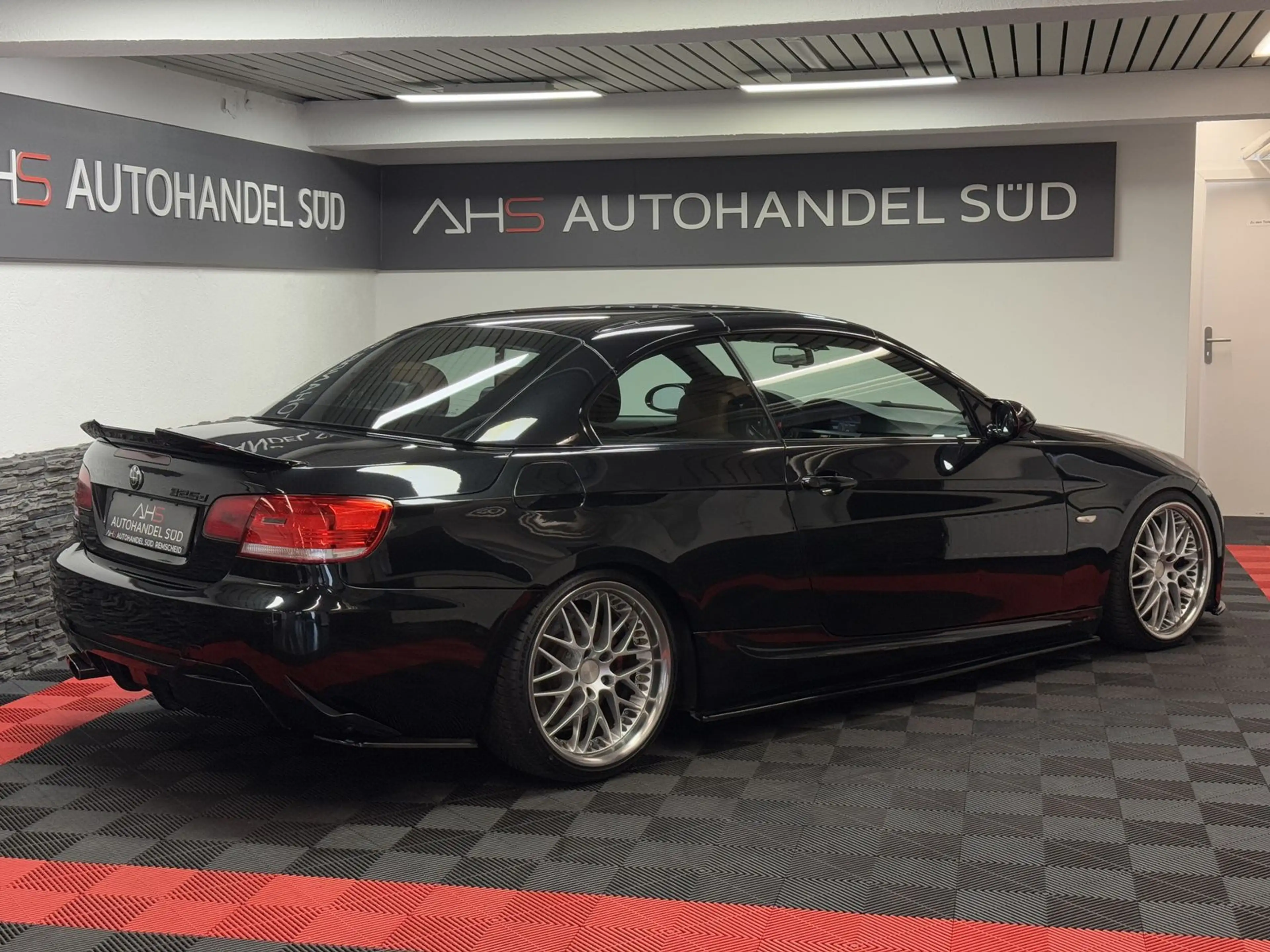 BMW 325 d Cabrio E93*LEDER*NAVI*XENON* — photo 6