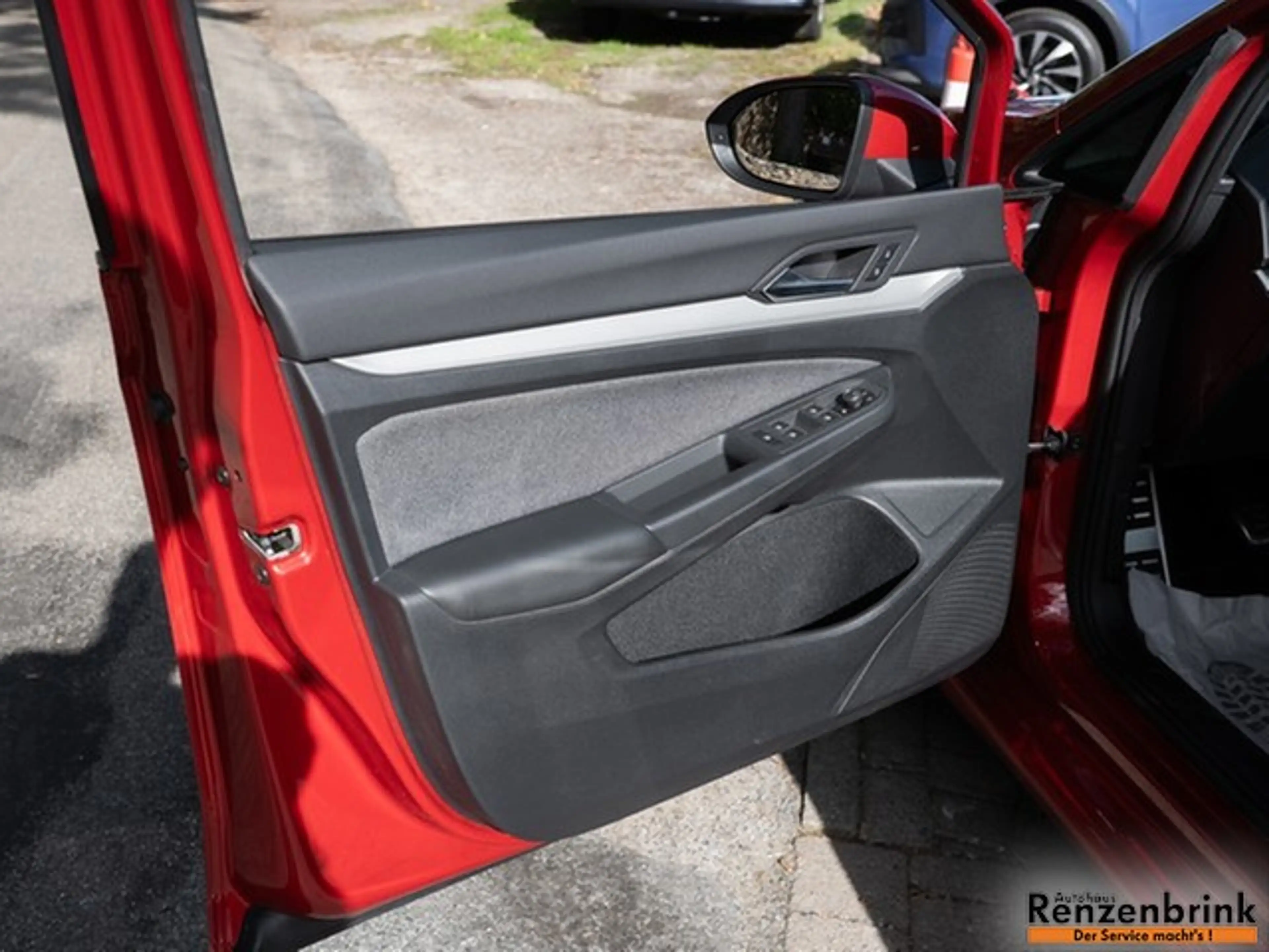Volkswagen Golf VIII Variant Move TSI AHK Kamera ACC — photo 8