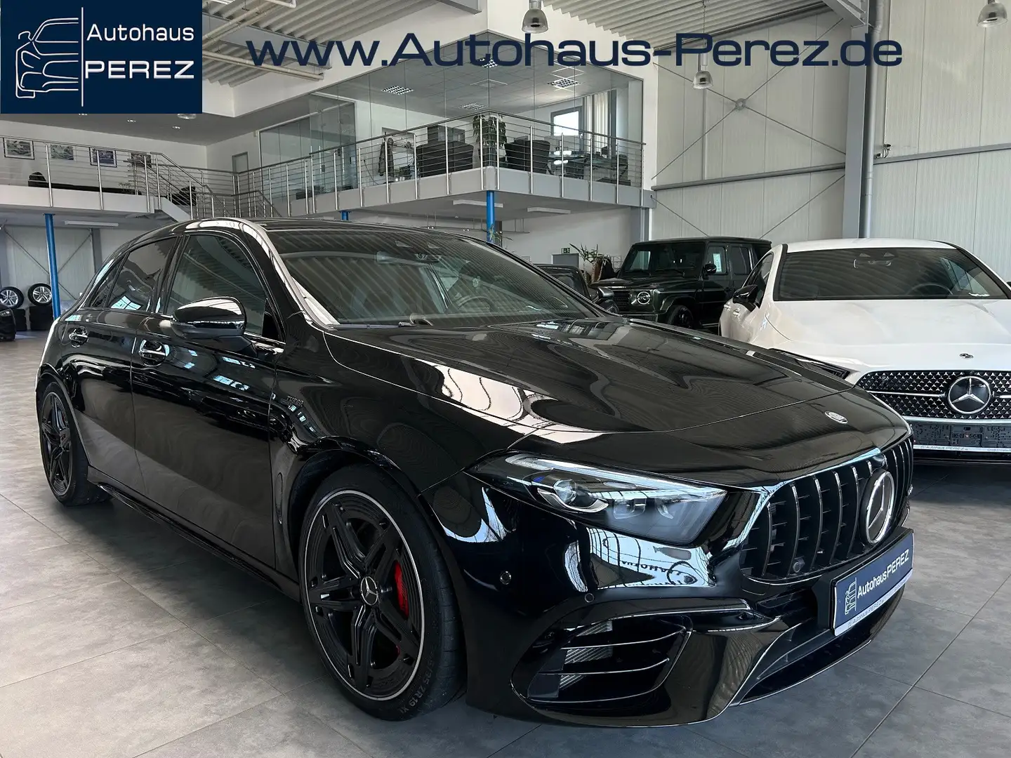 Mercedes-Benz A 45 AMG s 4M+ PREMIUM + DISTRONIC-AHK-PANORAMA Schwarz - 1