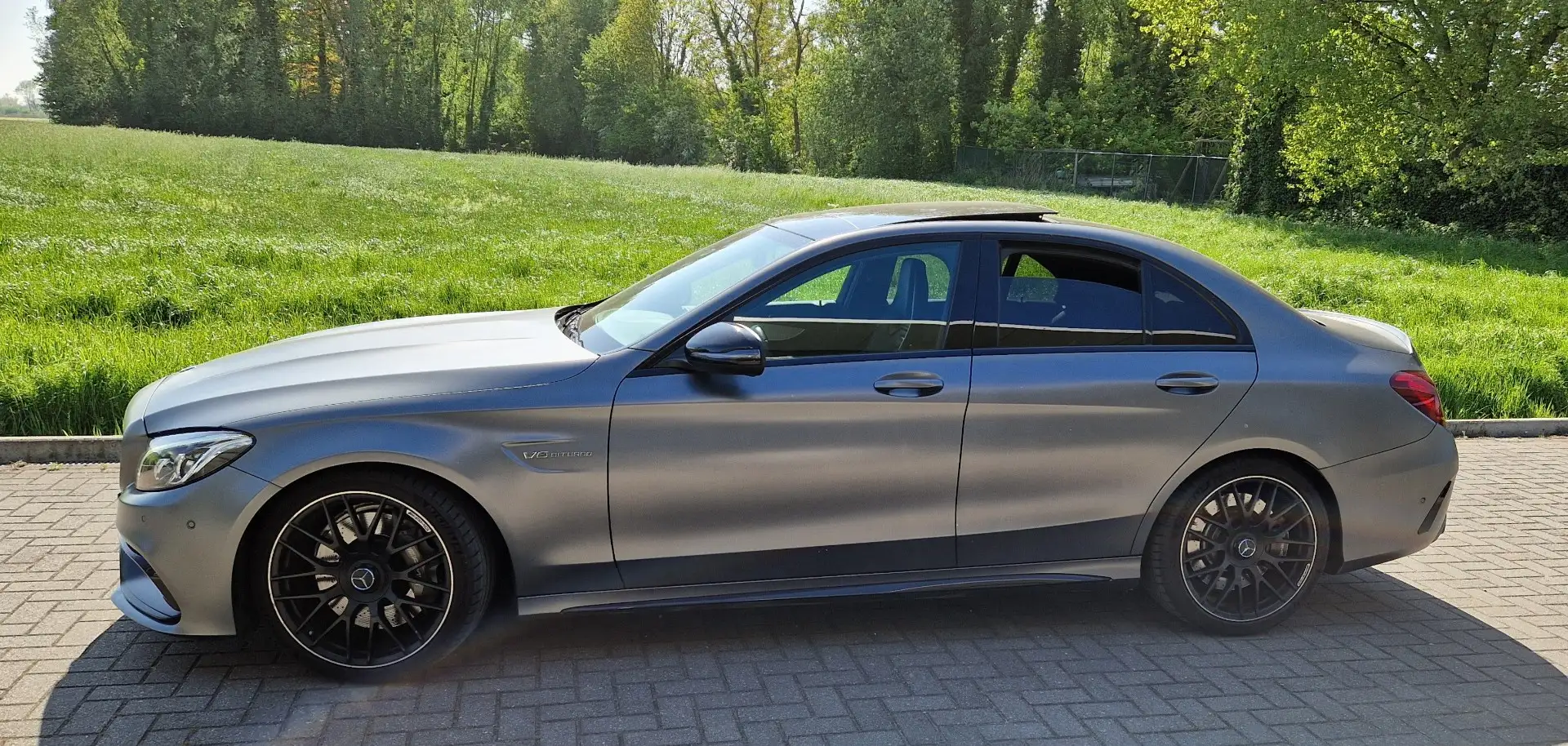 Mercedes-Benz C 63 AMG T Speedshift 7G-MCT - 2