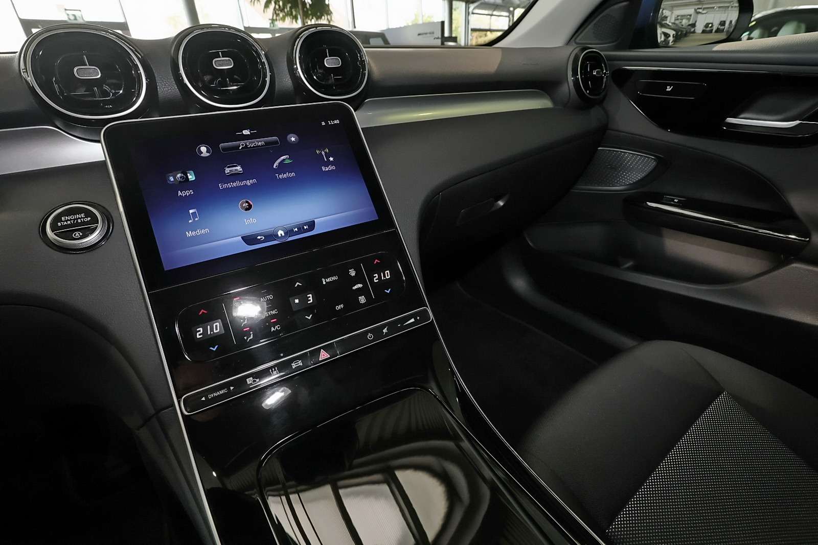 Mercedes-Benz C 300