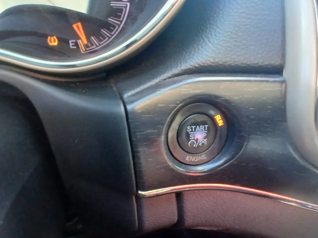 Jeep Grand Cherokee photo Jeep Grand Cherokee