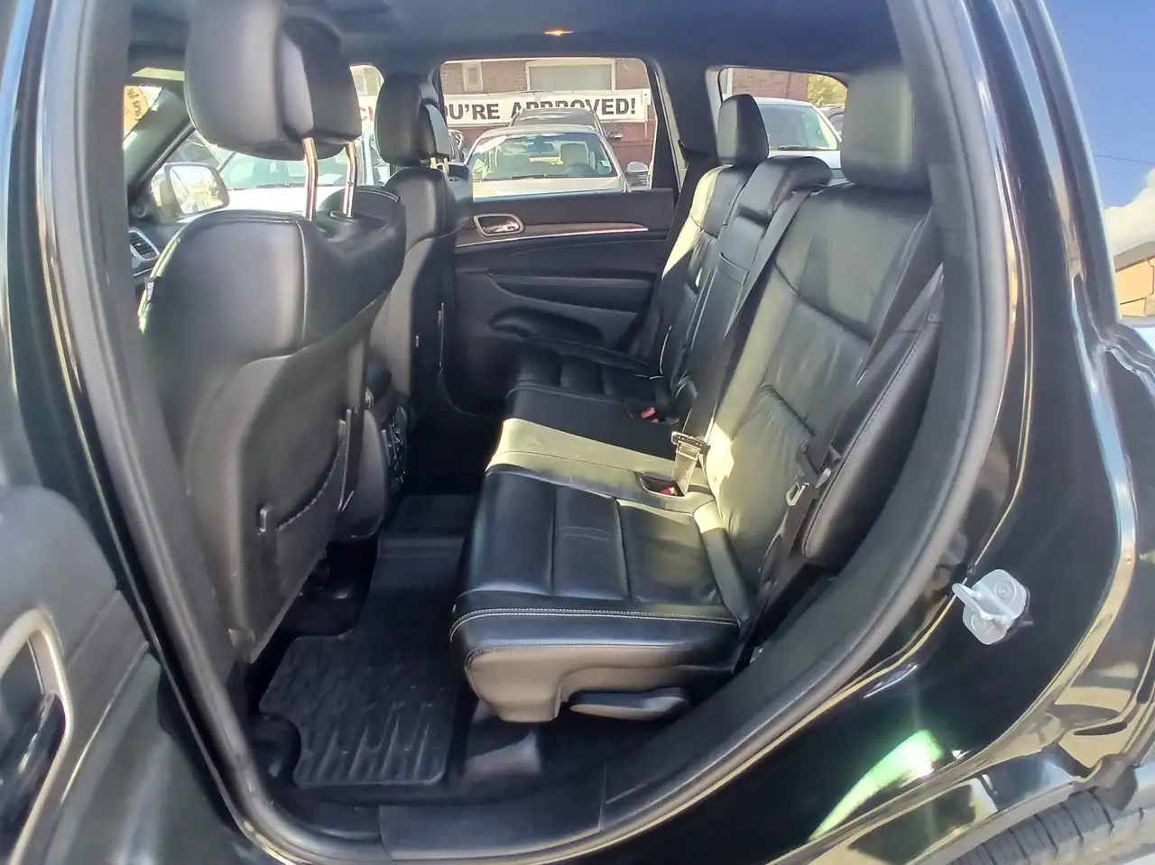 Jeep Grand Cherokee photo Jeep Grand Cherokee