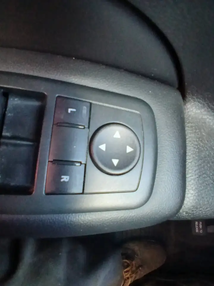 Jeep Grand Cherokee photo Jeep Grand Cherokee