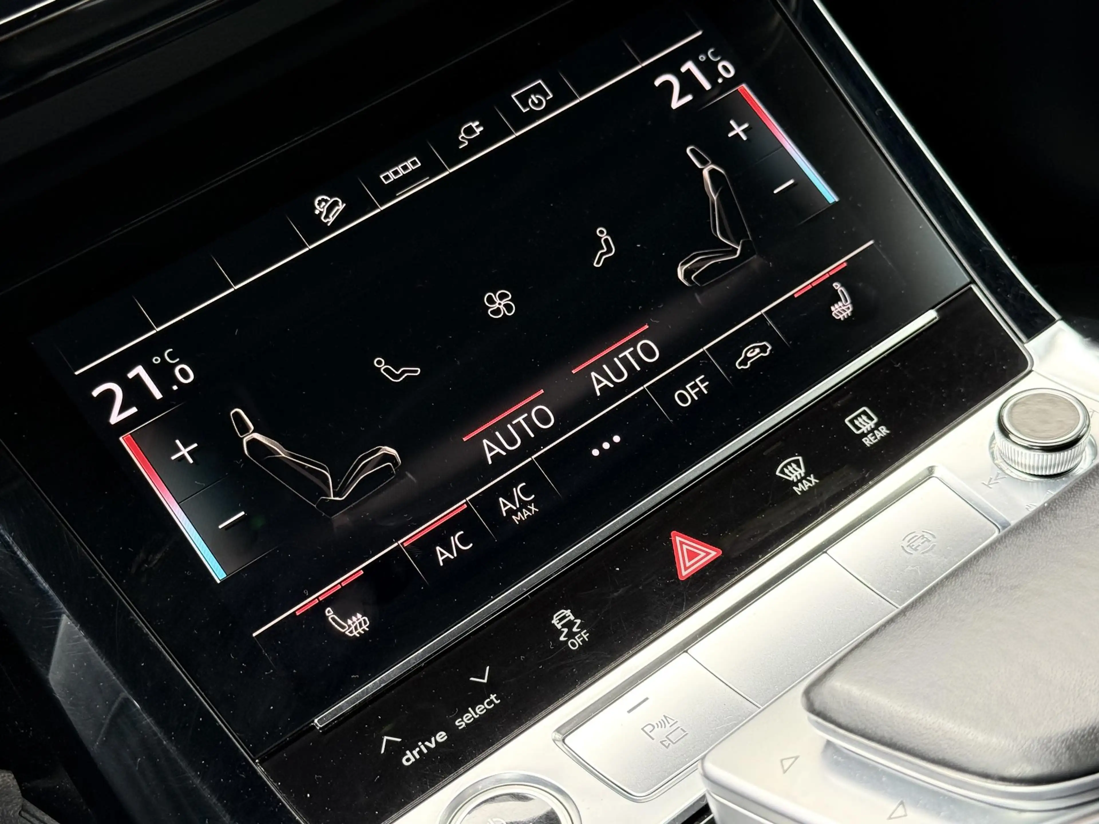 Audi e-tron Sportback 55 quattro S Edition/ Panodak/ Memory/ S — photo 30