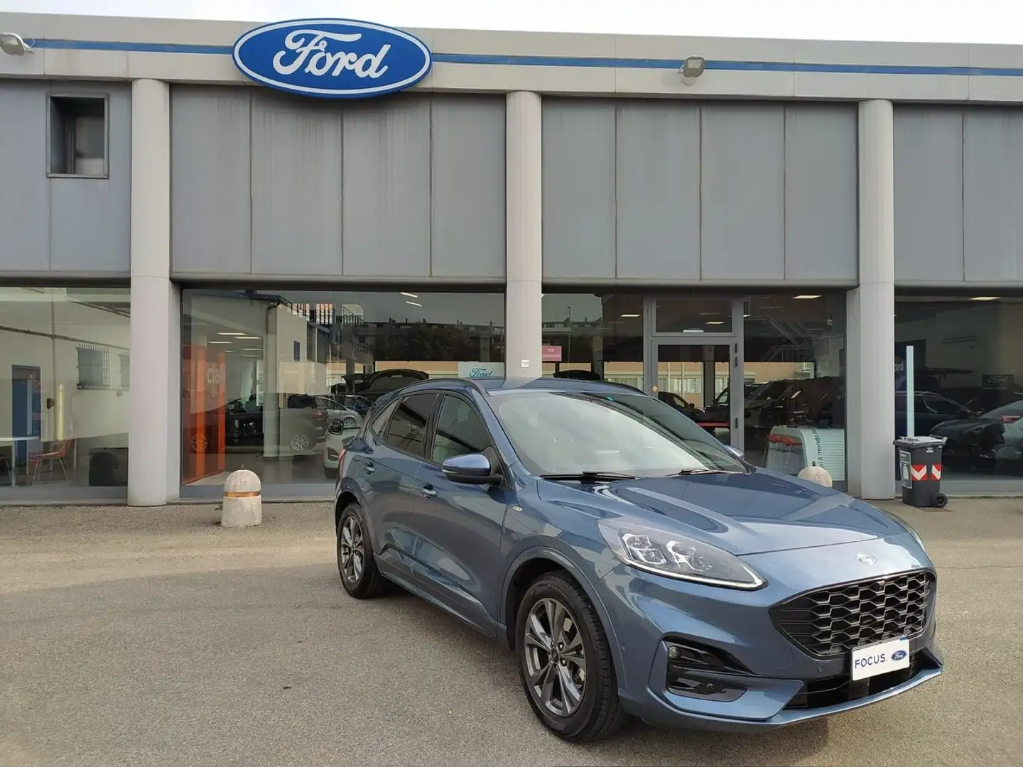 Ford Kuga Kuga 1.5 ecoblue 120 cv ST-Line X  autom. A8 Blauw - 1