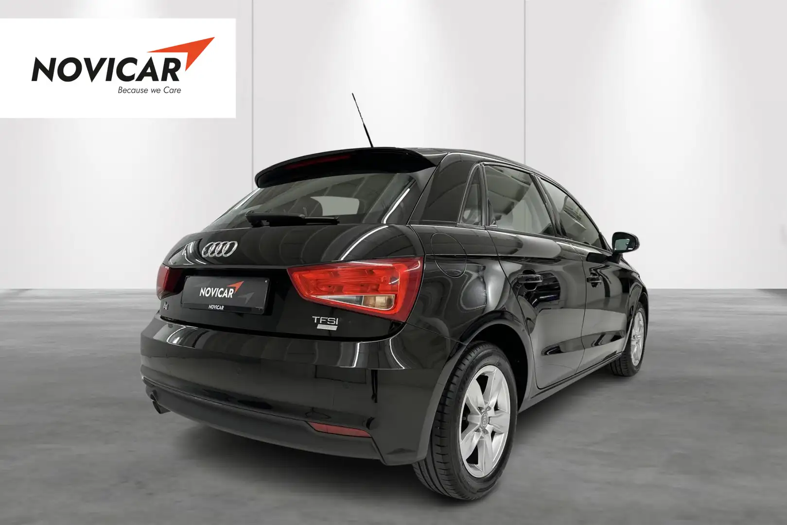 Audi A1 Sportback 1.0 TFSI ultra 60kW Siyah - 2