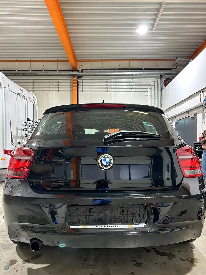 BMW 116 116i Fekete - 2