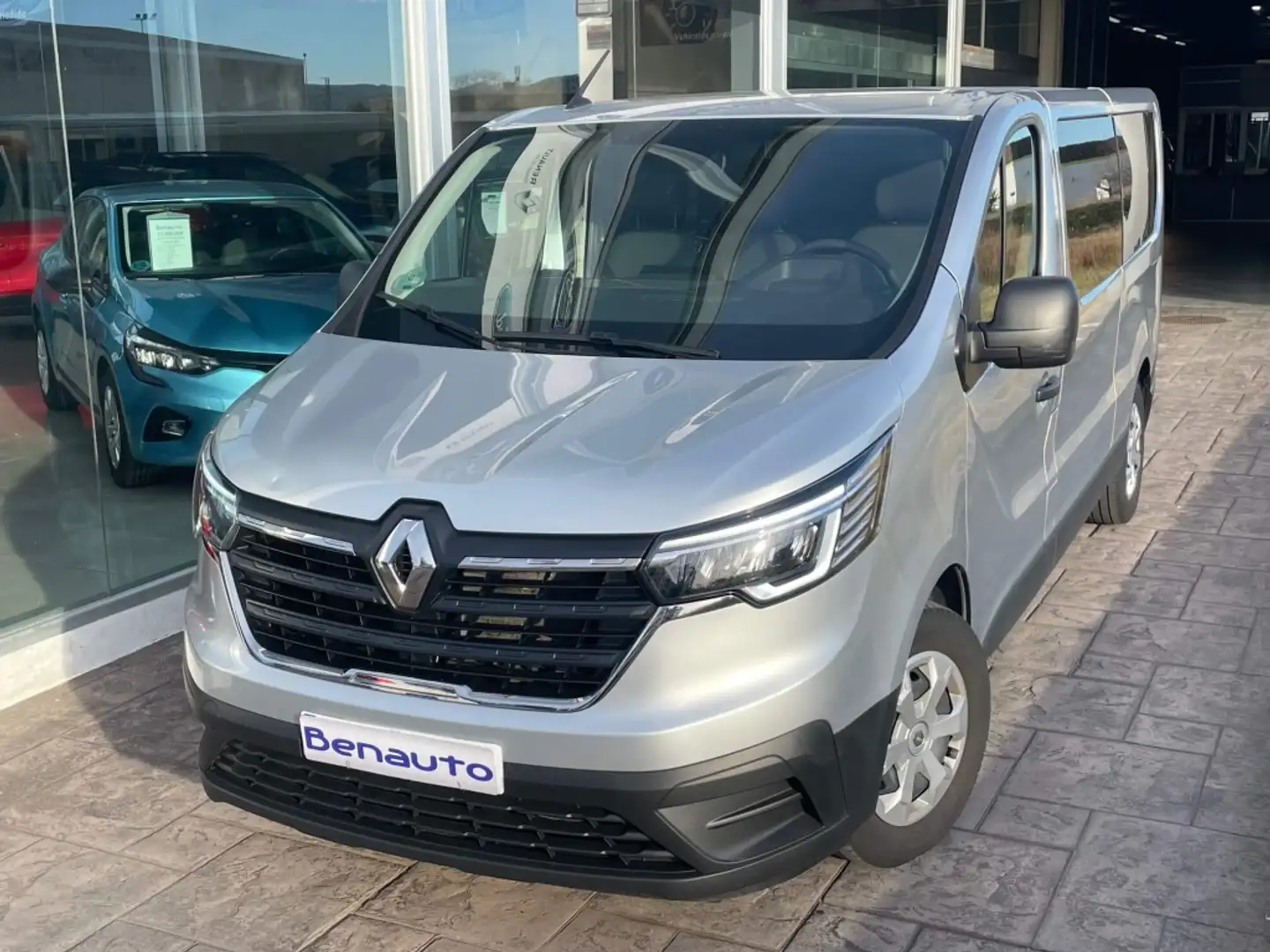 Renault Trafic 2.0dCi Energy Blue 9 81kW Gris - 1