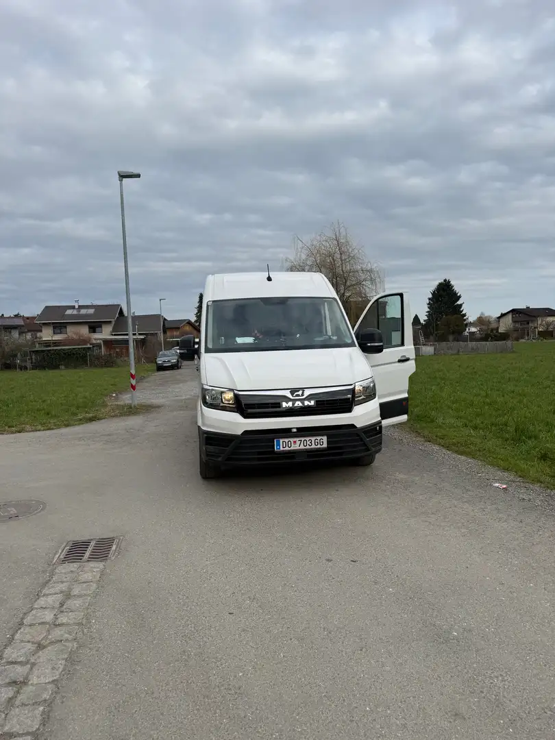 MAN TGE Weiß - 2