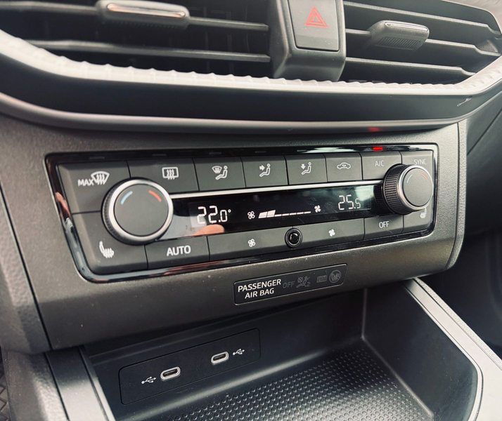 SEAT Ibiza Xcellence 1.0TSI+Kamera+Carplay+SHZ+LED+17 — photo 4