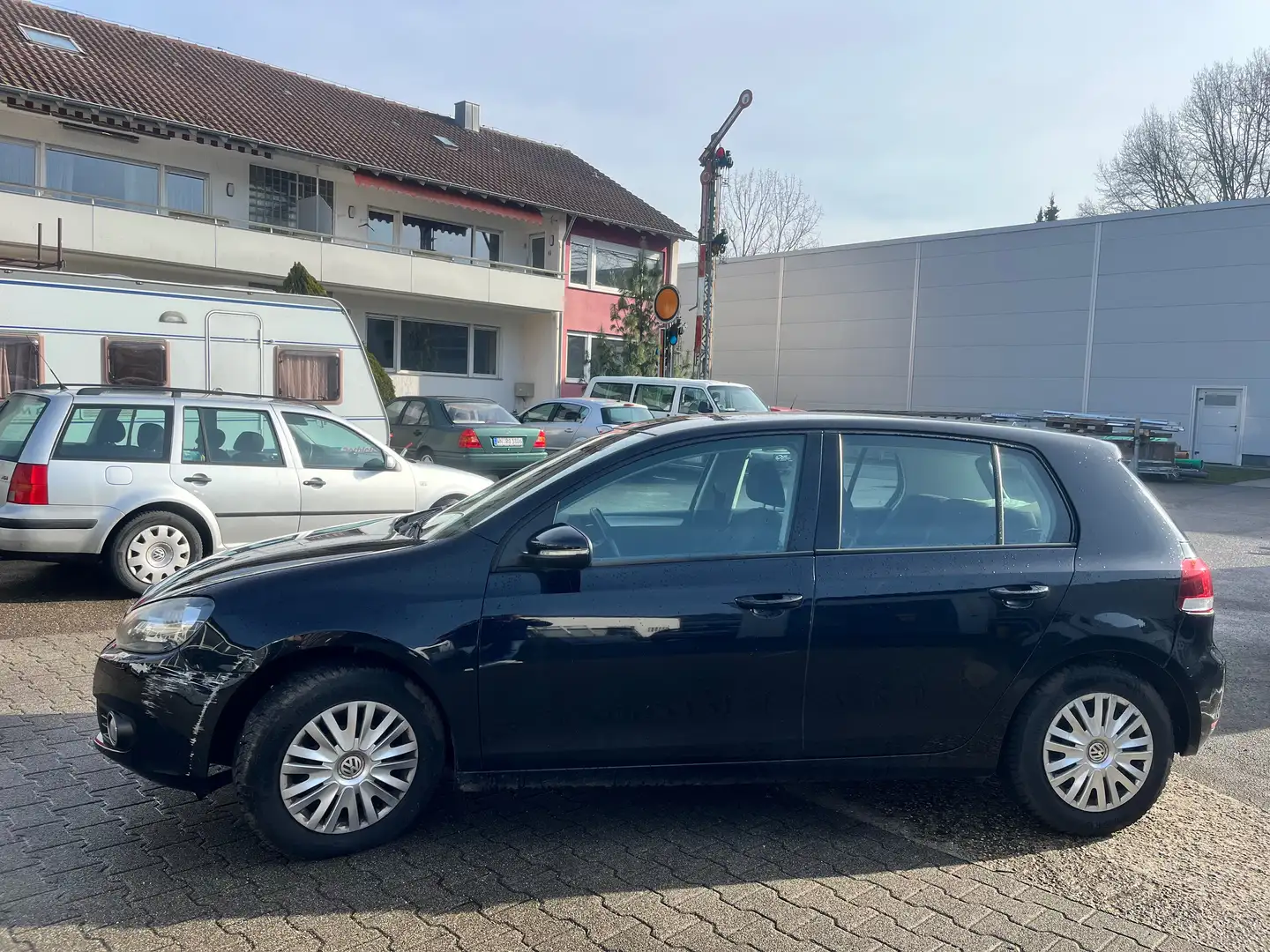 Volkswagen Golf Highline 1.Hand,Alcantara ,Automatik ,121tkm,AHK Negro - 2