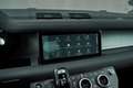 Land Rover Defender 90 D200 SE l Pano l Towbar l Air Suspension l ACC Gris - thumbnail 28