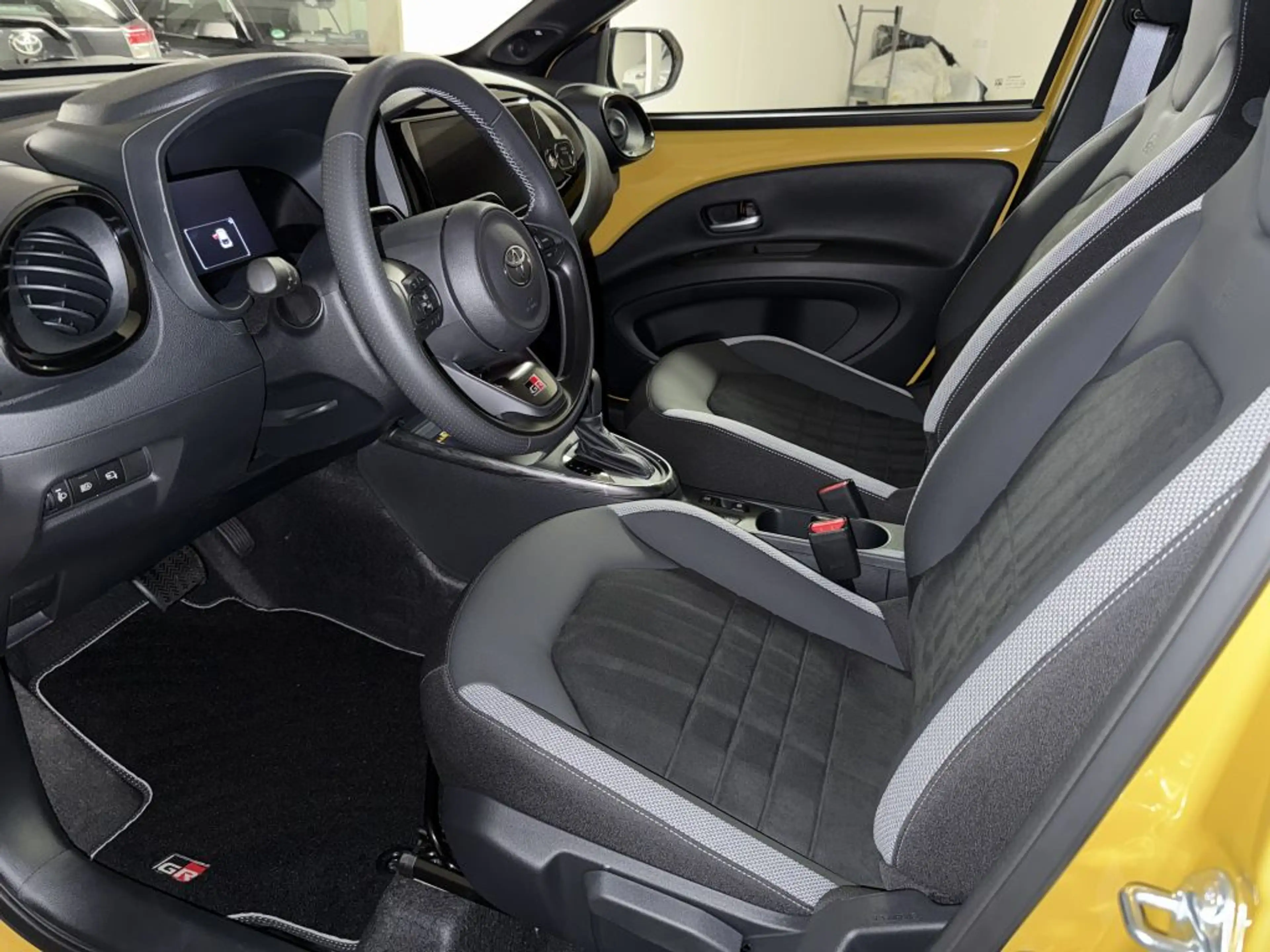 Toyota Aygo X Hybrid GR Sport JBL,CarPlay,Sitzhzg.,ACC,Kamera — photo 8