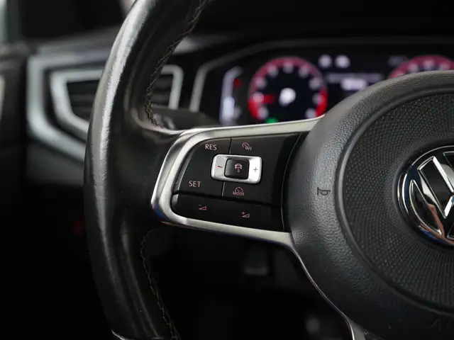 Volkswagen Polo view 7
