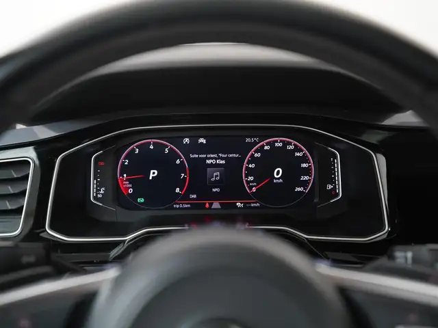 Volkswagen Polo view 8