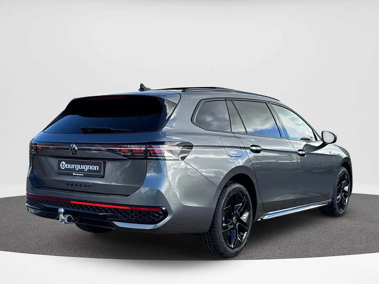 Volkswagen Passat Variant 1.5 eHybrid R-Line PHEV | R-Line Black | 272Pk | L Grijs - 2