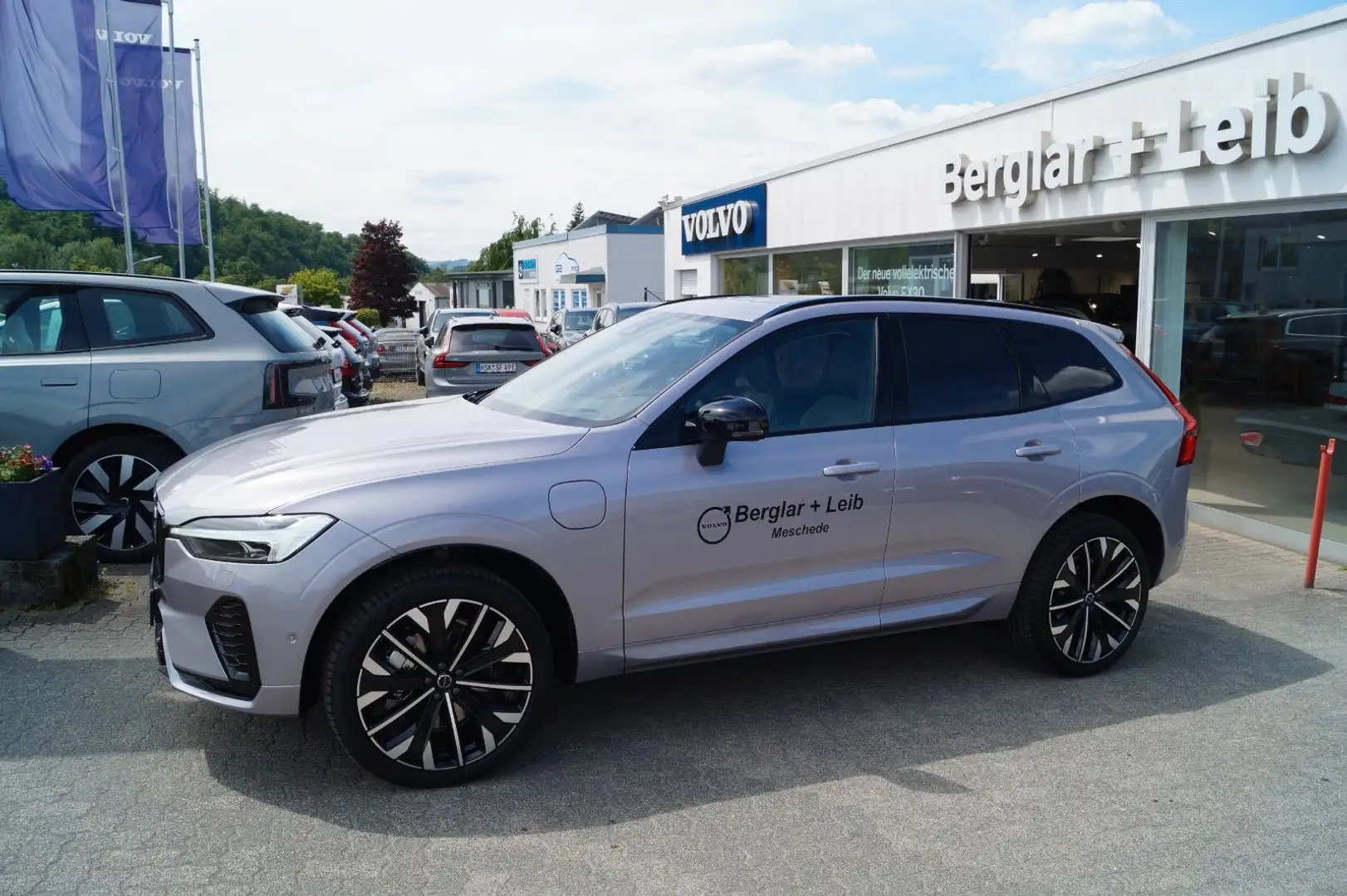 Volvo XC60 T8 AWD Plug-in Hybr Ultra Dark Aut/Luft/B&W Argent - 2