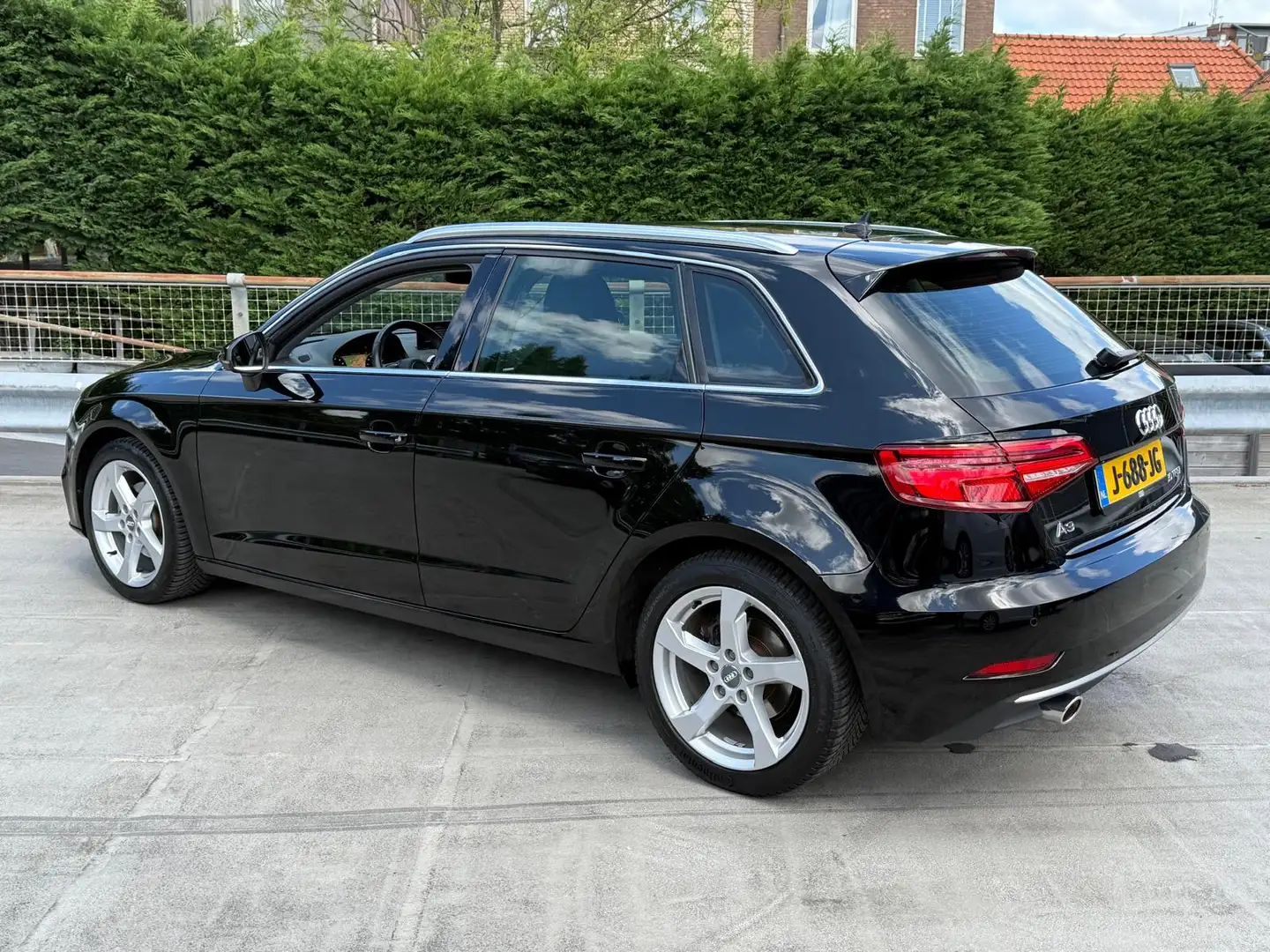 Audi A3 Sportback 30 TFSI Advance | LED | Apple Carplay | Noir - 2