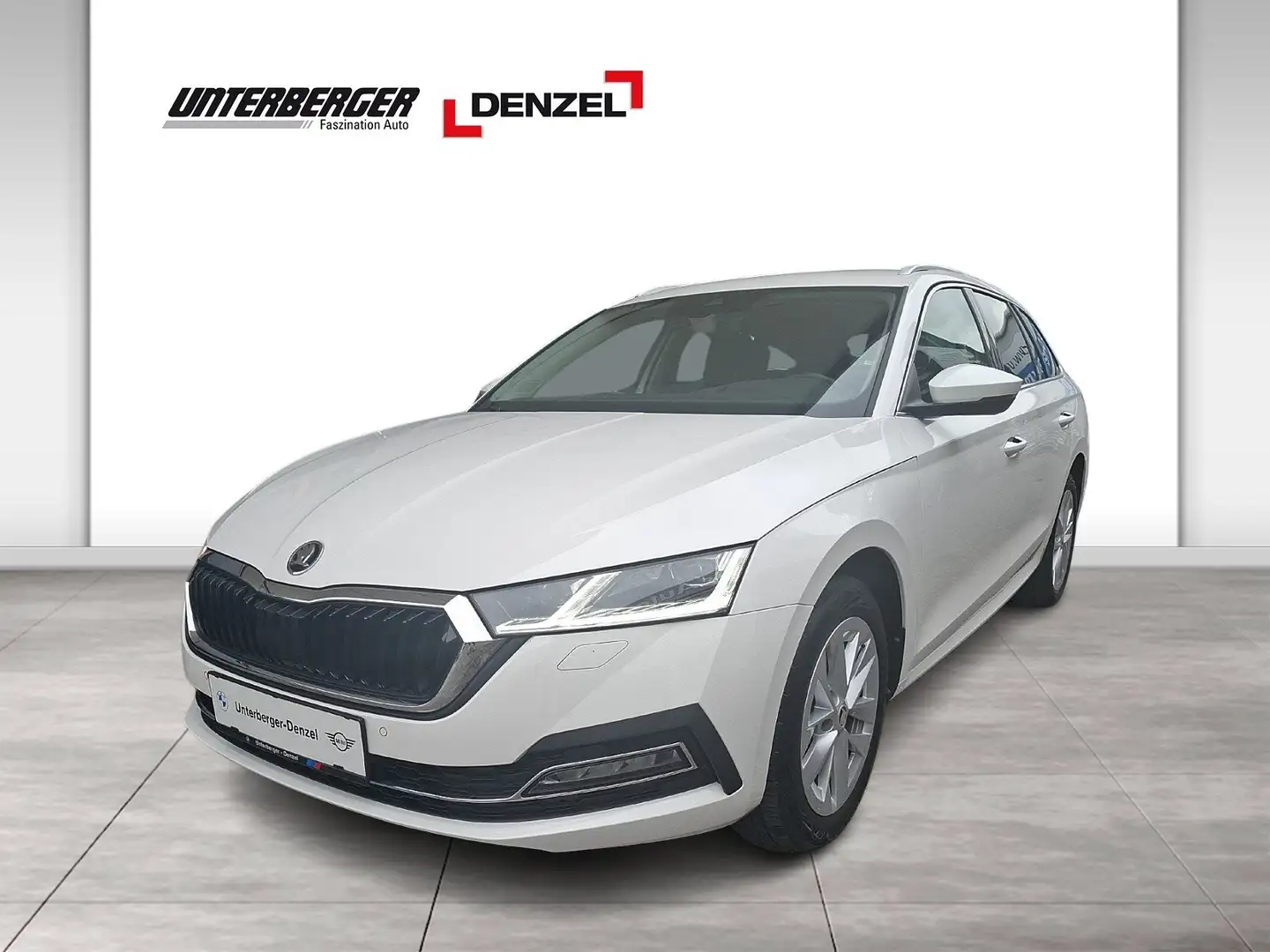 Skoda Octavia Combi 2,0 TDI Style DSG Head-Up DAB LED Weiß - 1