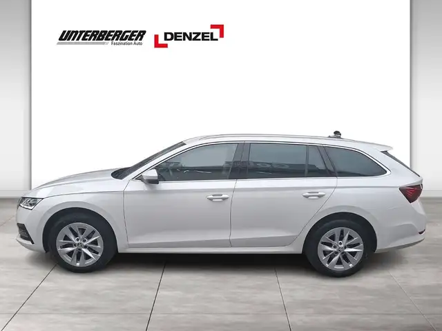Skoda Octavia view 5