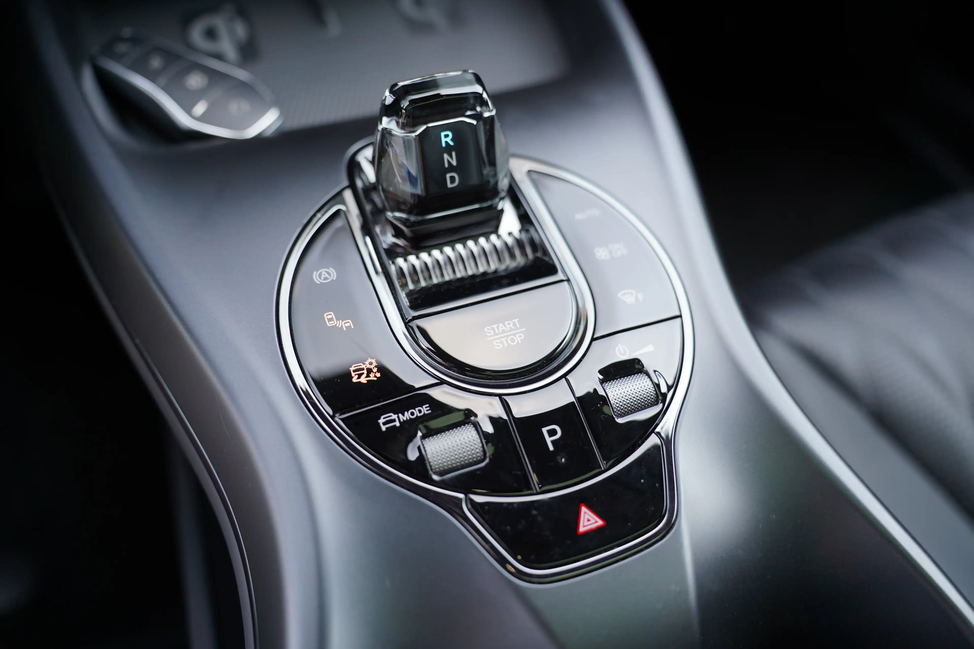 BYD Seal 82.5 kWh Design *580km / HEATED&VENTILATED / PANO* — photo 11