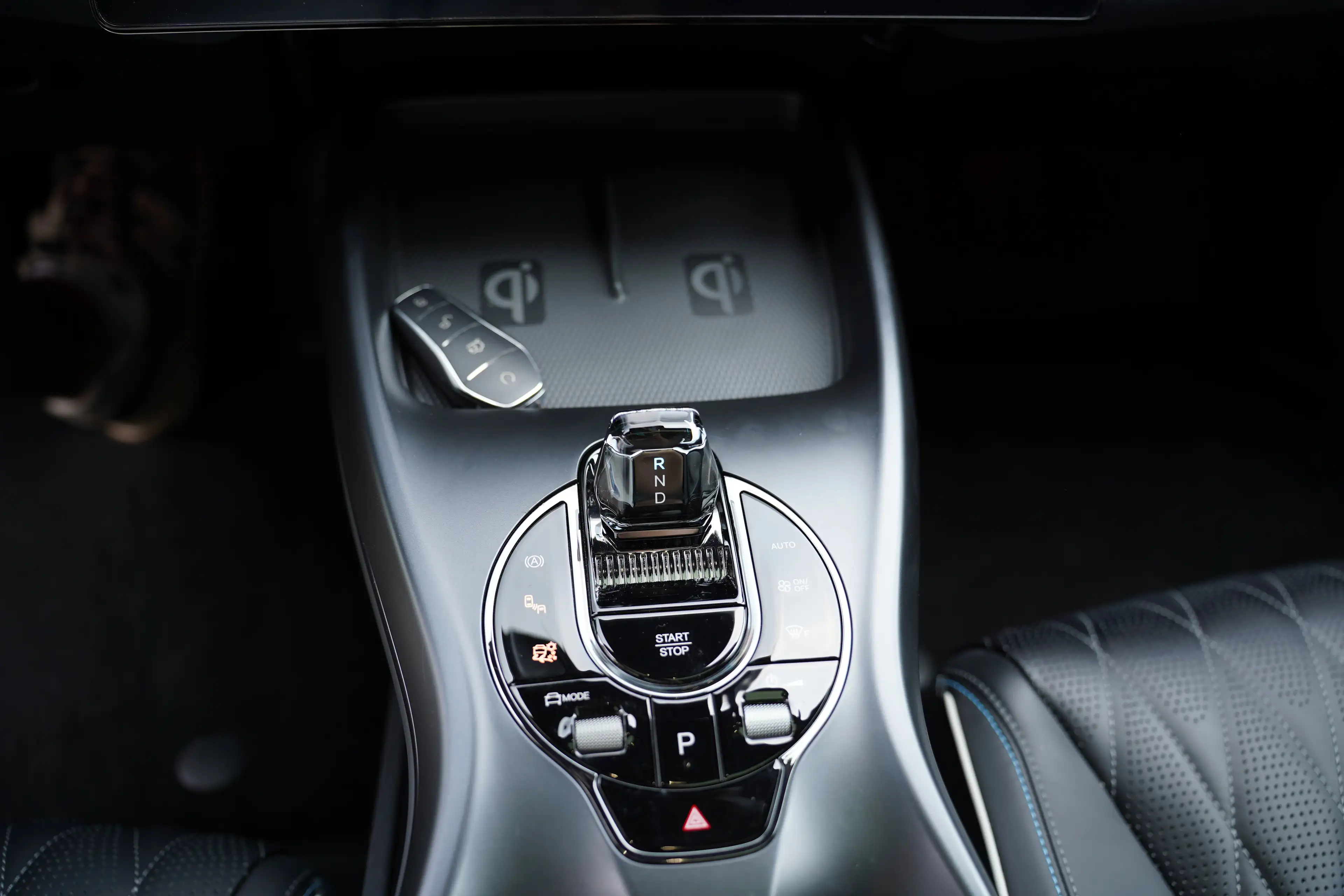 BYD Seal 82.5 kWh Design *580km / HEATED&VENTILATED / PANO* — photo 12
