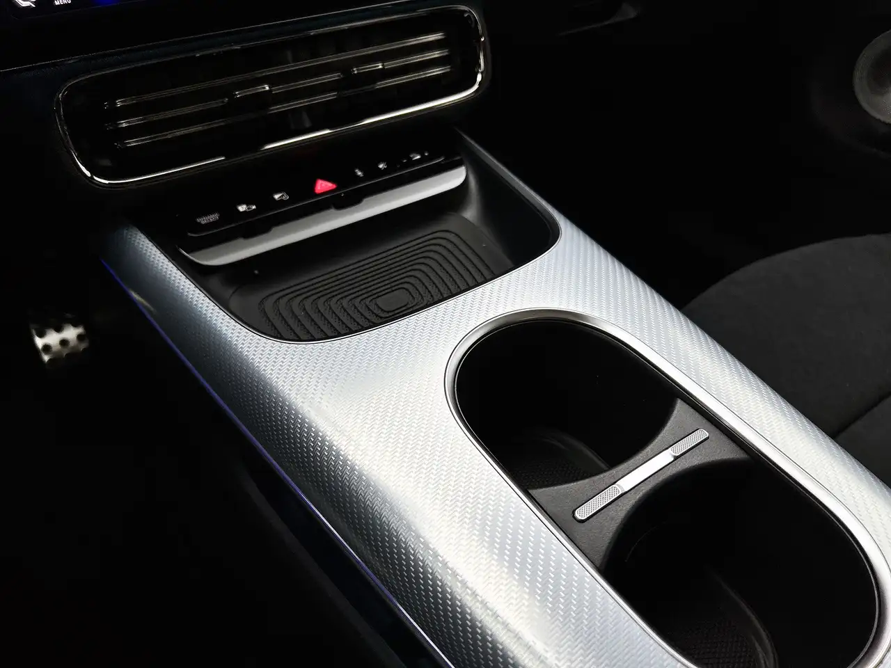 Mercedes-Benz CLA 2026 — фото 11