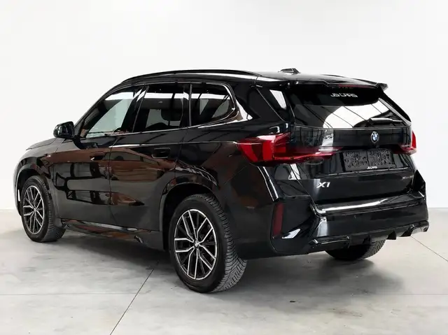 BMW X1 view 6