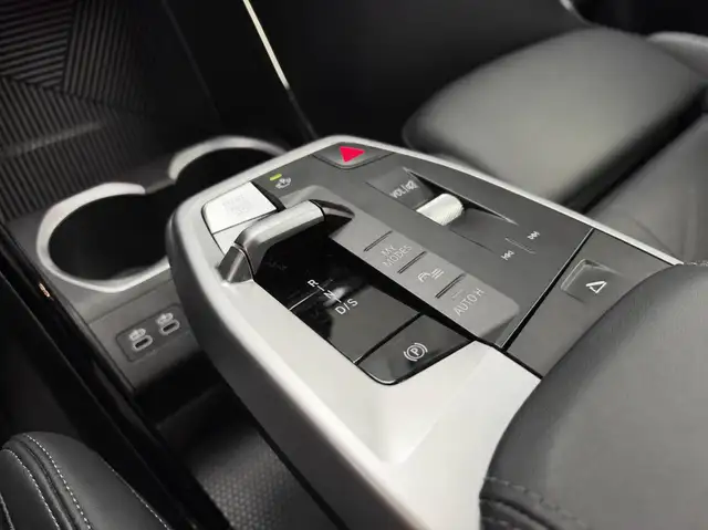 BMW X1 view 13