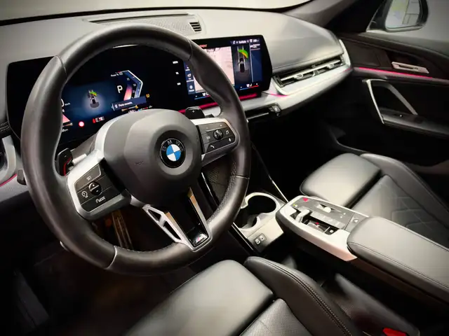 BMW X1 view 11